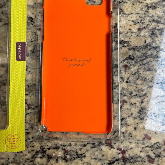 Ted Baker iPhone 6 Plus case. - Picture 3 of 3